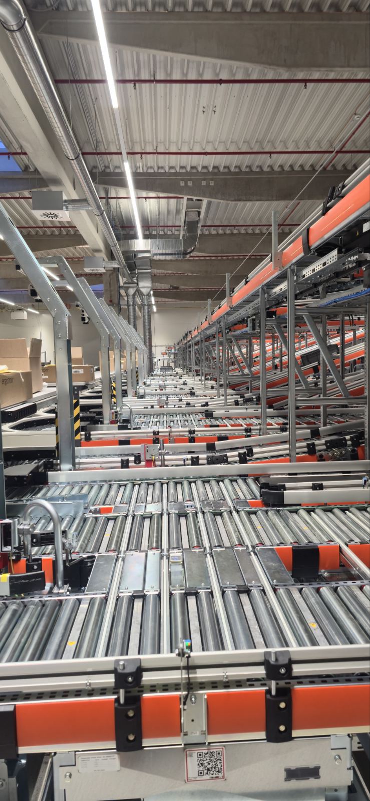 Warehouse electrical system