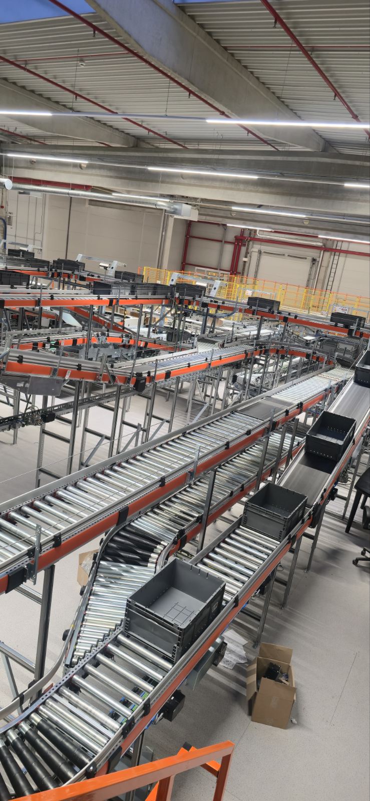 Cable tray installation